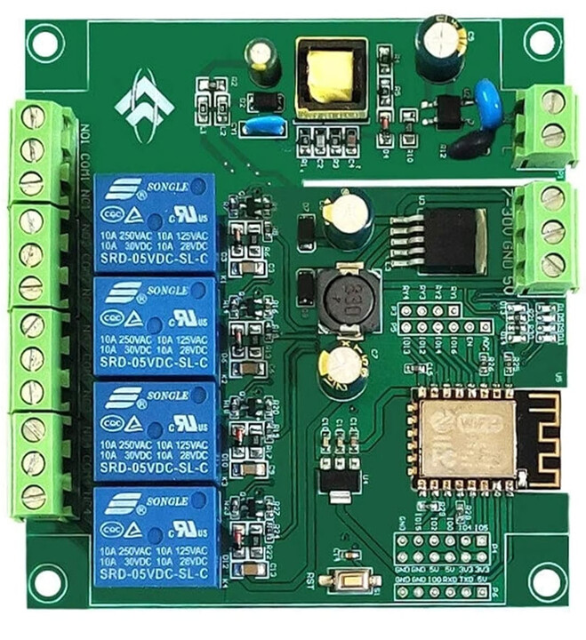 ESP12F Board mit 4 Relais